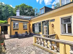 Idyllisches Landhaus in ausgezeichneter Wiener Top - Grünruhelage mit Weinberg- und Stadtblick!