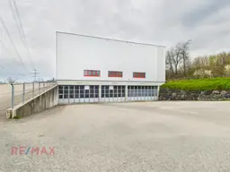 1.418 m² Lagerhalle – Direkt an der A14 gelegen, ideal für Ihre Logistik- und Lagerbedürfnisse