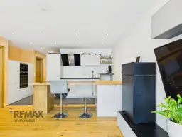Grenznah wohnen: Moderne Terrassenwohnung für Pendler und Genießer