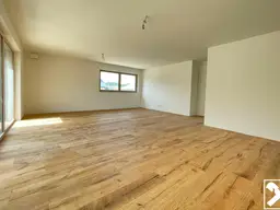 Großzügige 4-Zimmer-Neubauwohnung in Seenähe