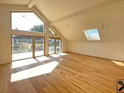 4-Zimmer-Dachgeschoßwohnung in Seenähe