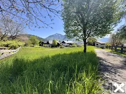 Großzügiger Baugrund mit See- und Bergpanorama