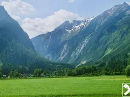 Baugrundstück mit wunderschönem Bergpanorama