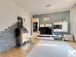 4-Zimmer-Familienwohnung mit Kamin und Terrasse