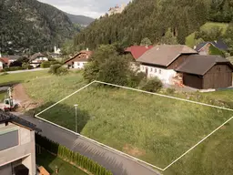 Sonniges Baugrundstück mit Burgblick