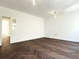 SERVITENVIERTEL - ERSTBEZUG - HIGH END STILWOHNUNG - RUHELAGE - RENOVIERTES STILJUWEL - OST/WEST AUSRICHTUNG - 3.WOHNETAGE