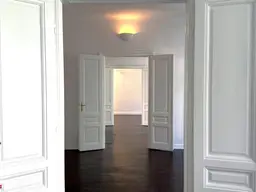 REPRÄSENTATIVES STILUNIKAT IN TOPLAGE - PRACHTVOLLE WOHNUNG - GRÜNBLICK - BESTE MIKROLAGE - HERRLICHER GRUNDRISS - 3. WOHNETAGE - GRÜNDERZEITJUWEL - 5 oder 6 ZIMMER VARIANTEN