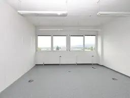 Moderne und flexible Bürofläche an Stadtgrenze zu Wien zu mieten