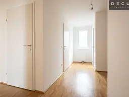 | SOMMERAKTION 1 MONAT MIETFREI | DREI ZIMMER | FOKUS WEST | BALKON