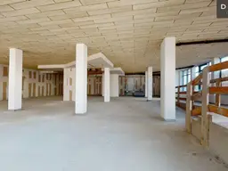 + + + ca. 300, ca. 500 oder ca. 800 m² Geschäftsflächen + + + SEHR GUTE SICHTBARKEIT + + +
