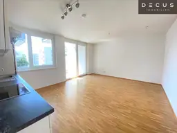 | NÄHE HAUPTBAHNHOF | 2 ZIMMER MIT BALKON