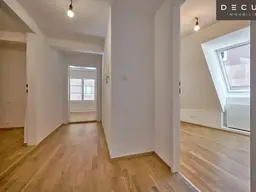 | WUNDERSCHÖNE DACHGESCHOSSWOHNUNG IM HERZEN VON GRAZ | 3 ZIMMER | NÄHE KUNSTHAUS &amp; MARIAHILFERPLATZ