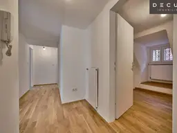 | TRAUMHAFTE 3 ZIMMER WOHNUNG IM DACHGESCHOSS | TOP SANIERT | ZENTRALE LAGE