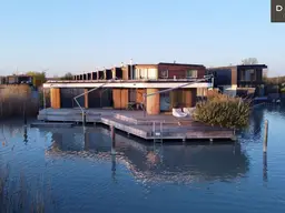 | EINZIGARTIGES LUXUS-SEEHAUS IN ALLEINLAGE DIREKT AM SEE | VOLL-MÖBLIERT | SÜDWESTSEITIG