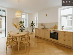 | STILVOLLE ARCHITEKTUR | 3. STOCK | GROSSER BALKON |