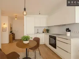 | 2 ZIMMER | BALKON | ST. VEIT GASSE 25 | ERSTBEZUG IN HIETZING | MIETBEGINN PER 01. DEZEMBER 2025