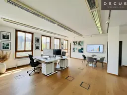 | Stellplätze | Praktische BÜROFLÄCHE ca. 56 m² | St. Pölten | NÄHE TRAISENPARK
