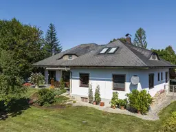 270m² gepflegter Bungalow (Zweifamilienwohnhaus) mit ausgebautem Dachgeschoss und 1.318m² Grund in Viktring in TOPLAGE