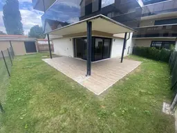 ERSTBEZUG - neue 2 Zimmer Gartenwohnung mit 2 Garagenplätzen