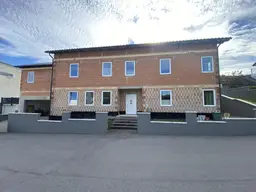 Ruhiges, großzügiges Ein / Zweifamilienhaus bei Wolkersdorf - mit südseitigem Garten und Doppelgarage -- mit viel Potential