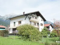 Charmantes Dreifamilienhaus in Höfen – viel Platz für Familien und individuelle Wohnkonzepte