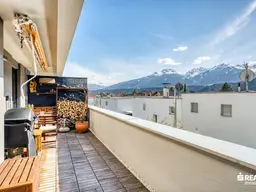 4-Zimmer-Wohnung mit sonnigem Balkon in Zirl zu verkaufen