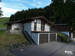 Exklusives Architekten-Einfamilienhaus auf Traumgrundstück in Skiliftnähe