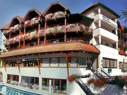 "Hotel Montana" – Alpenhotel in Toplage