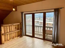 Gemütliche Dachgeschosswohnung mit Bergblick in Reutte