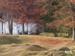 Doppelhaushälfe in idyllischer Lage