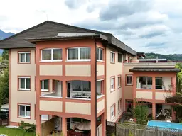 Helle &amp; großzügige 4-Zimmer-Wohnung im Herzen des Dorfes zu verkaufen