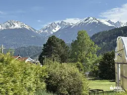 Zentrale Lage - sonniges Grundstück
