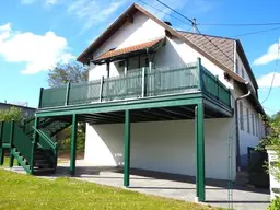 Erdgeschosswohnung mit Terrasse und Garten in einem Zweifamilienhaus zu vermieten 