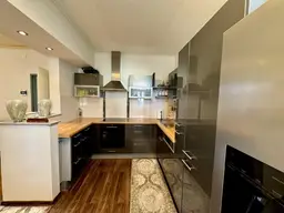 Stilvoll Wohnen in Eggenberg: Moderne 4-Zimmer-Wohnung in guter Lage - Perfekt für Familien!