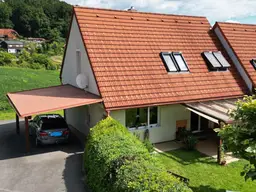 Pirching am Traubenberg! DHH in sehr sonniger und ruhiger Lage!