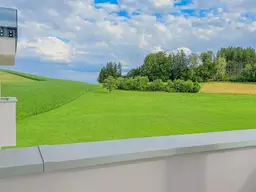 Moderne Neubauwohnung mit schöner Aussicht in Atzbach