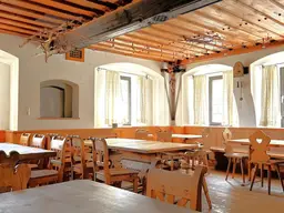 Historische Gaststube im Herzen von St. Georgen im Attergau