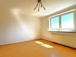 Raum für Ihre Ideen: Wohnung mit Garten und Potenzial