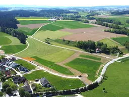 Grundstück mit Weitblick - Naturidylle am Gamperner Berg