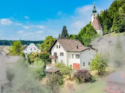 Charmantes Wohnhaus mit Garten in ruhiger Lage