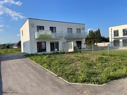 Neue Doppelhaushälfte mit Carport!!