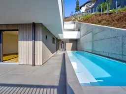 Luxus-Apartment mit Pool zu vermieten ! 