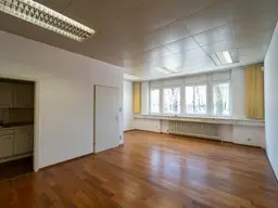 Kleinbüro inmitten von Maxglan ! 