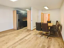 Charmante 3-Zimmer-Wohnung unweit der Marx Halle