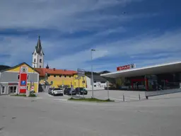 Geschäfts- u. Wohnobjekt mit Potential vis a vis Top-Sparmarkt - Zentrum Unterweissenbach (Baurecht oder Superädifikat)