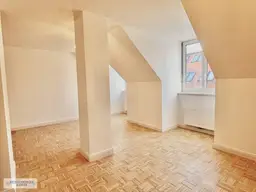 FREUNDLICHE 4-ZIMMERWOHNUNG /// FRISCH SANIERT /// TRENDVIERTEL LEND /// ALLGEMEINGARTEN