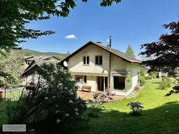 VELDEN, KURGEBIET /// SONNIG, RUHIG UND NUR EIN SPAZIERGANG ZUM SEE /// GROSSZÜGIG, FLEXIBEL, GUTE BEBAUBARKEIT