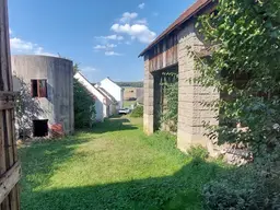 Deutsch Schützen Eisenberg: Einfamilienhaus mit großem Garten, Wirtschaftsgebäuden und Stadel !!