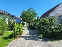 Altburgenländischer Streckhof und Lagerräume