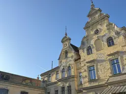 TEILBARES GRUNDSTÜCK MIT HISTORISCHER "VILLA ROSENTHAL" UND GEWERBETRAKT
